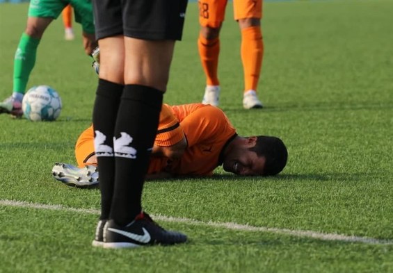 لیگ دسته اول فوتبال| تداوم صدرنشینی مس کرمان با وجود شکستی سنگین