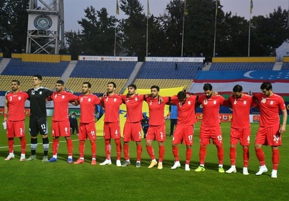 دین‌محمدی: بازیکنان تیم ملی باید با تمام وجود بجنگند