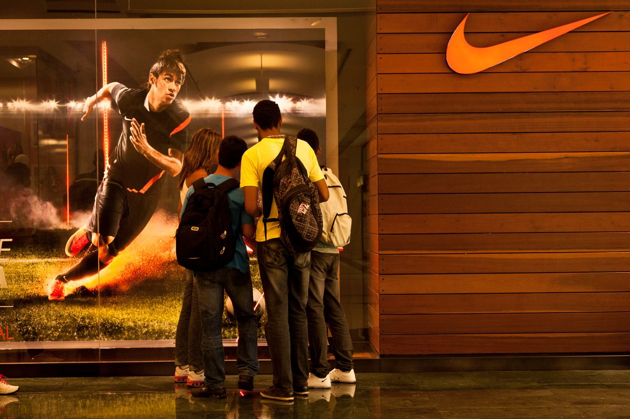 قطع همکاری نایکی با نیمار به دلیل آزار جنسی