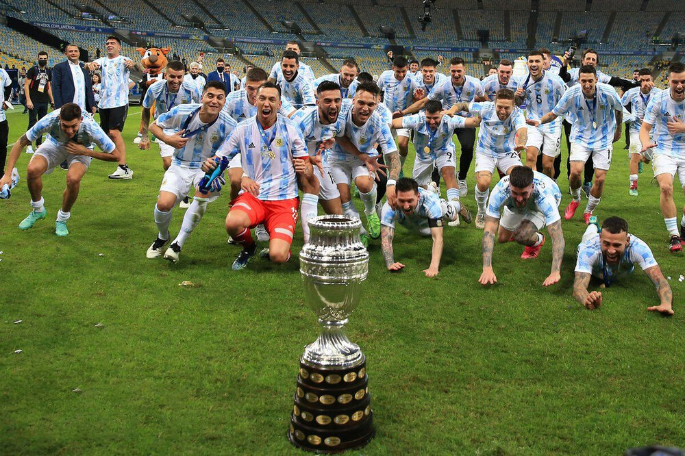 شیرجه آرژانتینی‌ها به سمت جام قهرمانی/عکس