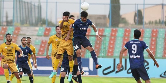 سپاهان با یک غایب به مشهد میرود
