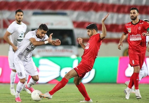 منافی: پرسپولیس کار سختی برای جایگزینی نوراللهی و مغانلو دارد