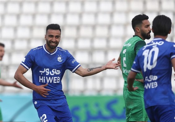 مطهری در آب نمک استقلال