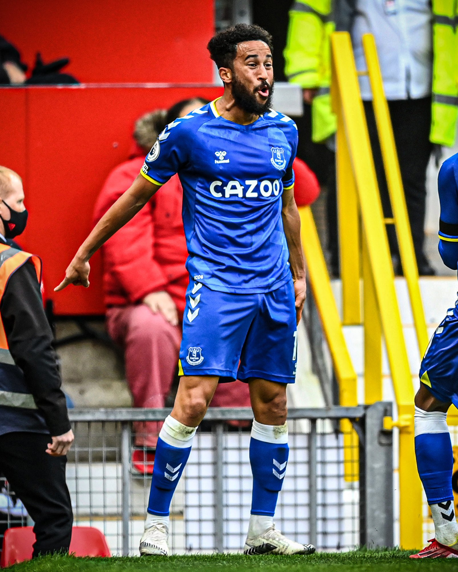 چرا بازیکن اورتون خوشحالی رونالدو را انجام داد؟