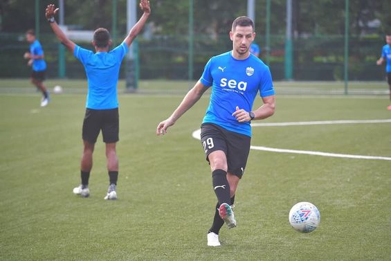 گزینه خارجی استقلال لو رفت