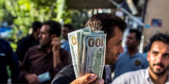 پیش‌بینی رییس اسبق کانون صرافان از نرخ ارز در نیمه دوم سال