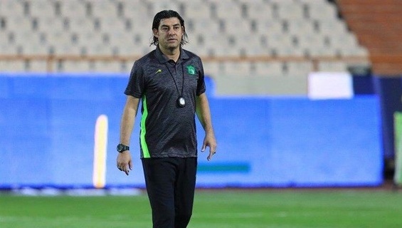 کسی حق ندارد به یحیی حمله کند/ پرسپولیس ۱۰ بازی را هم ببازد اشکالی ندارد!