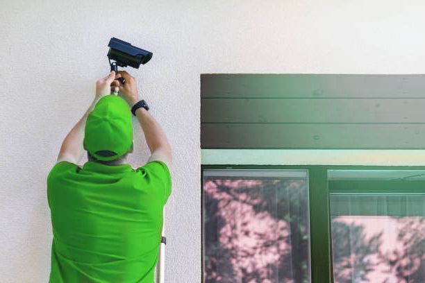 با چهار کاربرد متداول دوربین مداربسته آشنا شوید! با چهار کاربرد متداول دوربین مداربسته آشنا شوید!