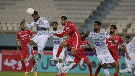 پرسپولیس در زمین حاضر نشد!