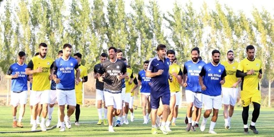 زمان سفر شاگردان قلعهنویی برای بازی با پرسپولیس