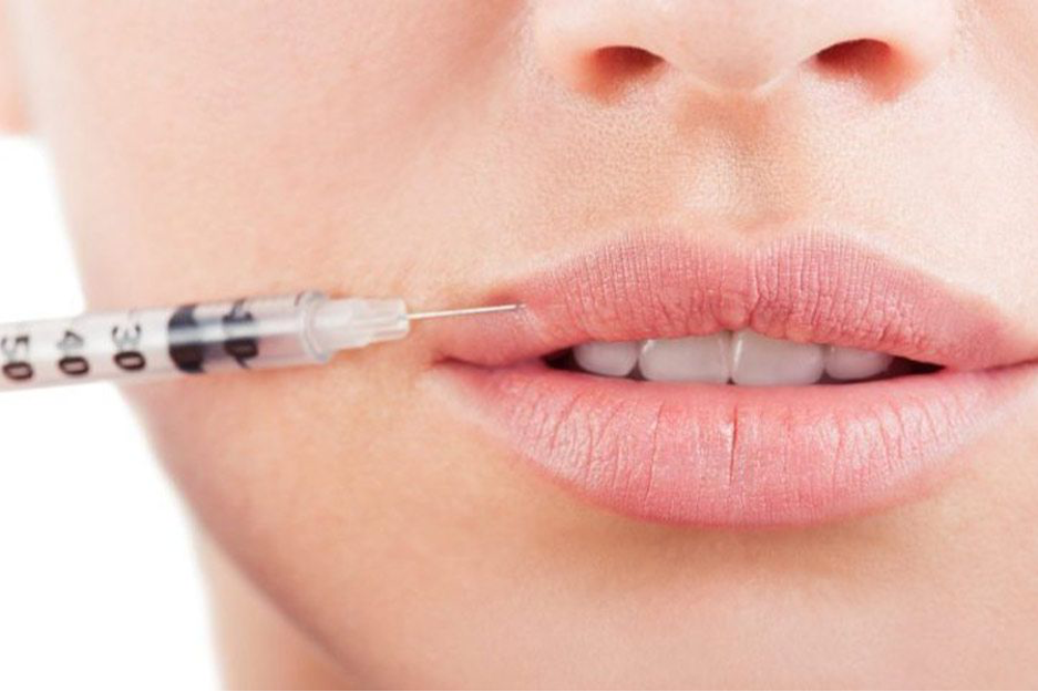 از معجزه تزریق فیلر برای فرم دهی لب قابل نشوید