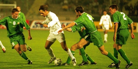 خاطره خبرنگار خارجی از تلاوت مسحور کننده قرآن پیش از بازی ایران و ایرلند+عکس