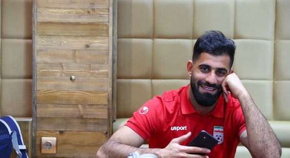 کنعانی زادگان: دوست دارم رئیس جمهور به تمرین تیم ملی بیاید/ مردم ما با این فوتبال زنده هستند