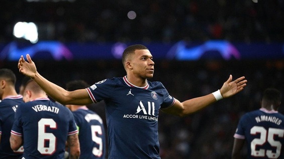 استقلال با رئال مادرید برای خرید «امباپه» رقابت می‌کند!