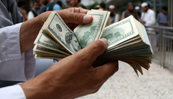 دلار ۲۳هزار تومان میشود؟/ خبر مهم یک نماینده مجلس درباره حقوق سال آینده کارکنان دولت