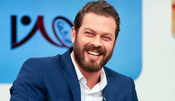 پیشنهاد جالب ستاره سینما برای حل اختلاف طارمی و اسکوچیچ