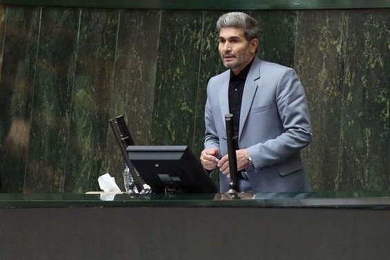 لایحه رتبه بندی معلمان در دستور مجلس قرار گیرد