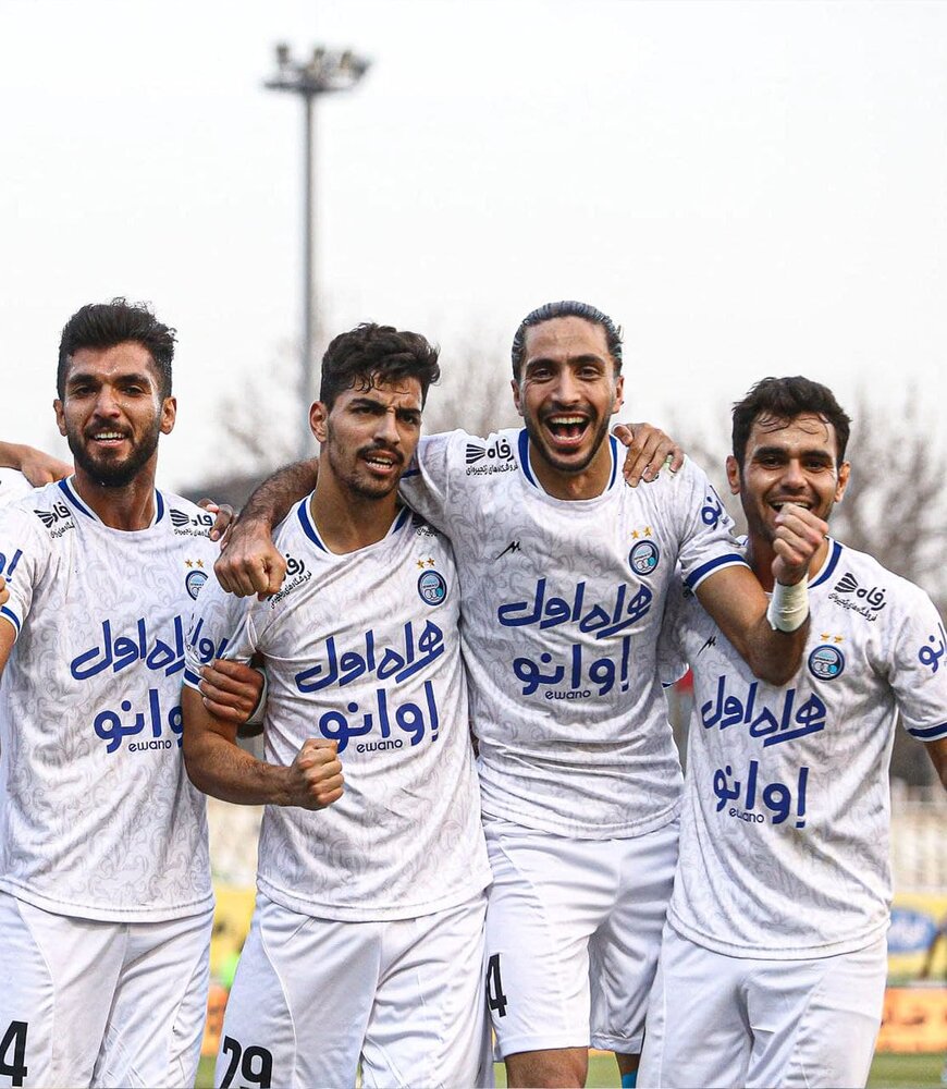 دکتر استقلالی&zwnj;ها و اولین گل با لباس استقلال/عکس