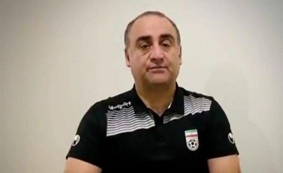 گل محمدی به نصیحت «کاپلو» گوش کند!/ تفاوتی بین تیم ته جدولی و پرسپولیس ندیدم!