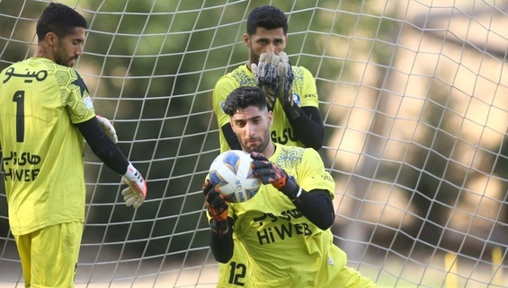 سوال مهم در اردوی استقلال/ چه کسی درون دروازه استقلال قرار می‌گیرد؟