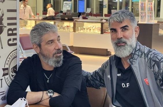 من هم با دست اجازه ندادم قهرمانی تیم ملی ایران بر باد برود/ پرسپولیس شانس آورد به هوادار نباخت