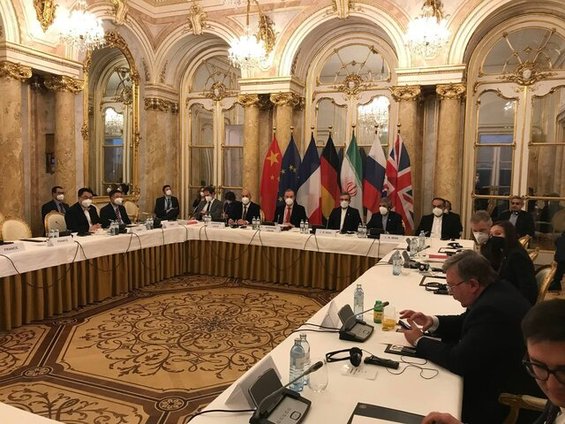 مرندی: نشانههای مثبتی در مذاکرات وجود دارد/ اروپا انعطاف نشان داده است