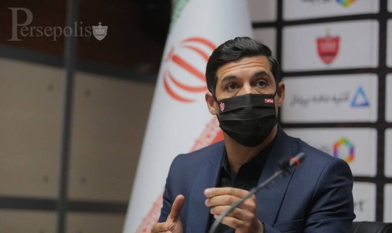پیشنهادی از پرسپولیس ندارم؛ در حد یک هوادار پیگیرم/ وقت سر خاراندن هم ندارم!