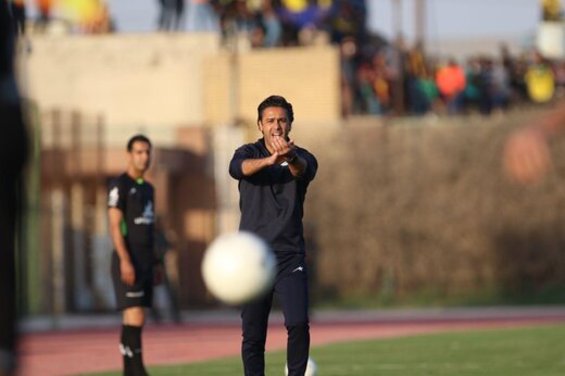 یادنامه ادبی مجیدی به یاد حجازی+عکس