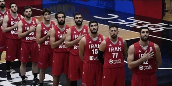 گلایه ملی پوشان بسکتبال از زمین غیر استاندارد سالن برگزاری مسابقه