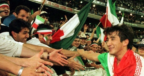 افشاگری‌ بی‌سابقه/ داخل راهروی هتل متوجه دعوای دایی و خداداد شدم/ سرمربی حتی بین دو نیمه به رختکن نیامد