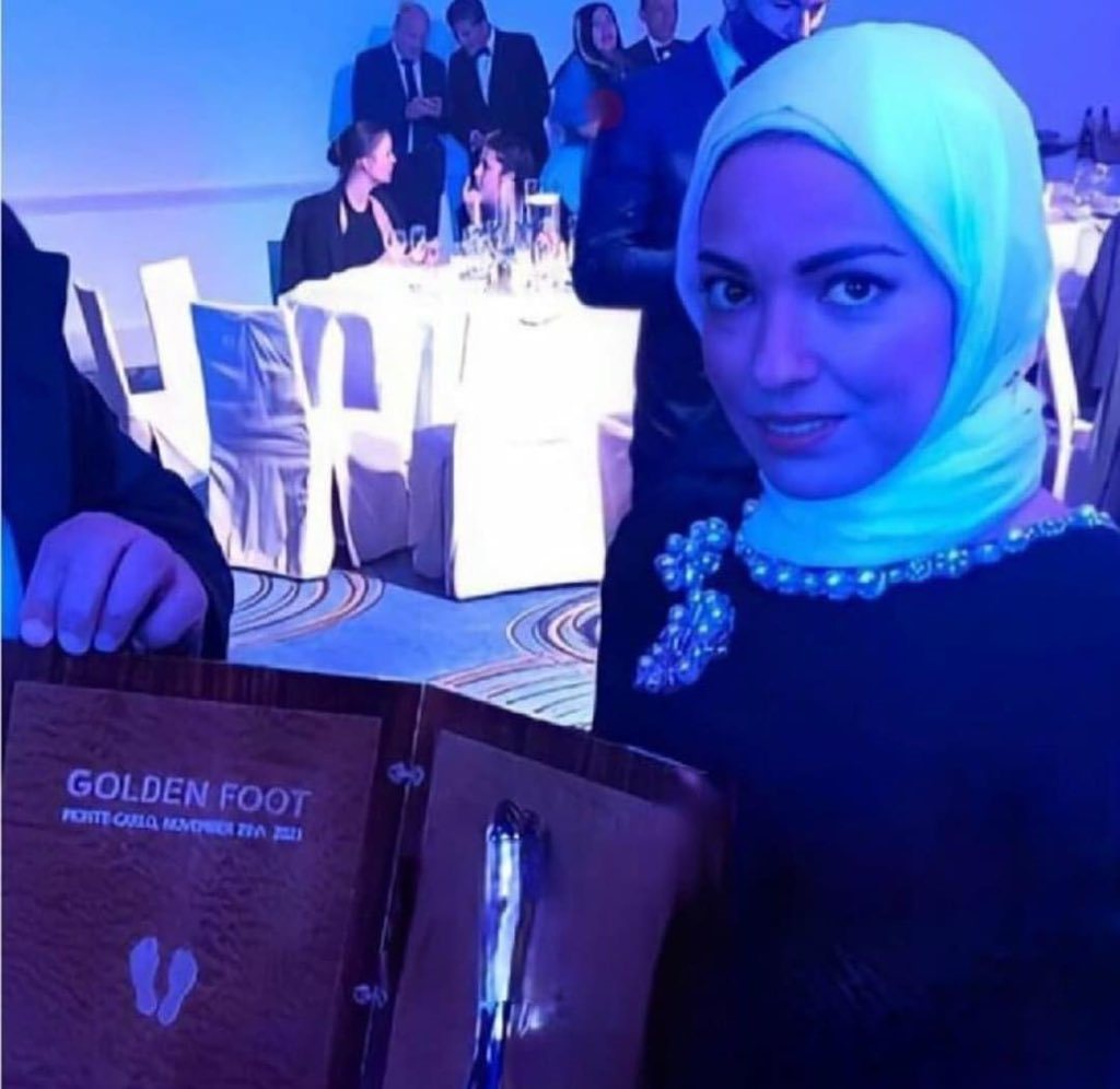 دلیل حضور همسر محجبه صلاح در مراسم توپ طلای 2021 چه بود؟+عکس دلیل حضور همسر محجبه صلاح در مراسم توپ طلای 2021 چه بود؟+عکس