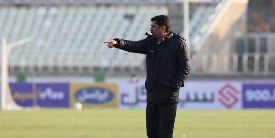 حسینی: استقلال به حق اول است/امیدوارم داور اسیر جو ورزشگاه و هواداران قرار نگیرد