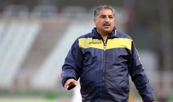 خدا از این ۲نفر نگذرد که اشک سرمربی تیم ملی را درآوردند/ جلوی انگلیس باید اتوبوس پارک کنیم