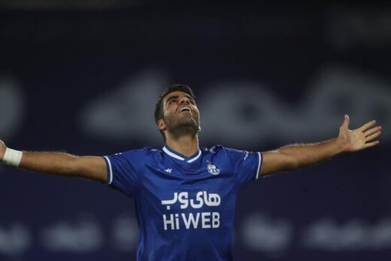 مرادمند: حرف‌های زیادی برای گفتن دارم+عکس