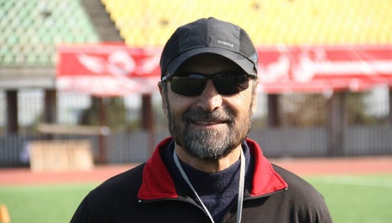 گل محمدی با رفتار آماتور در دربی دنبال جنگ بود/ هافبک پرسپولیس نصف توانایی قبلش را ندارد اما ملی پوش است