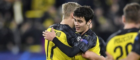 اتفاق تلخ برای ستاره تیم ملی فوتبال آمریکا در ثانیه ۷۷