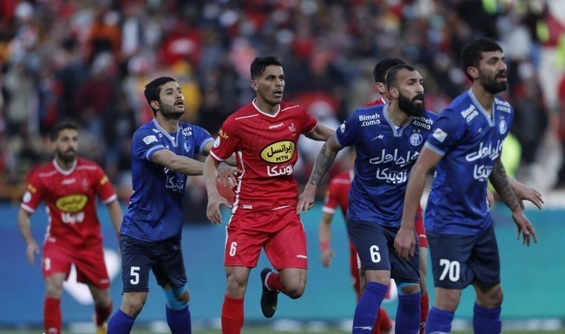 چرا پرسپولیس و استقلال فوتبال بازی نمی کنند؟