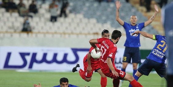 اسلامی: اگر لباس‌مان آبی بود داور پنالتی می‌گرفت/ تماشاگران استقلال به من لطف دارند