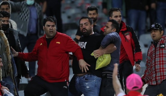 اتفاق تلخ در بازی سرخ ها؛ چند هوادار پرسپولیس کتک خوردند