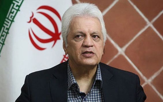 ۳ بازیکن برتر ایران هم نمی توانند در انگلیس بازی کنند / اسکوچیچ را باید به خاطر دلایل غیرفنی نگه داریم