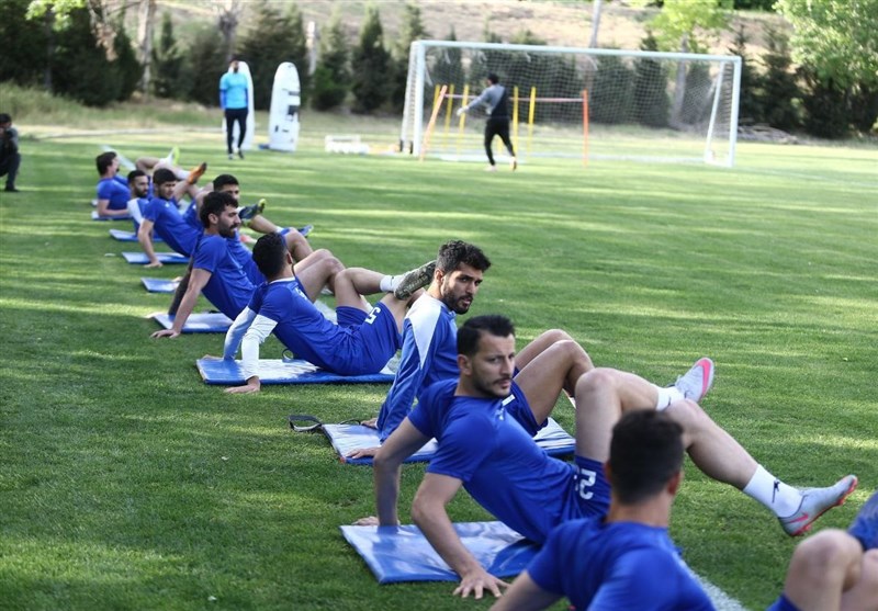 تیم فوتبال استقلال , 