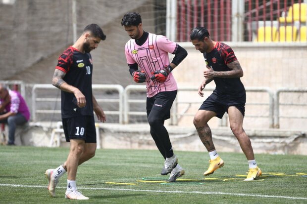 پرسپولیس سبک تمرین کرد/ حامد لک همچنان غایب است