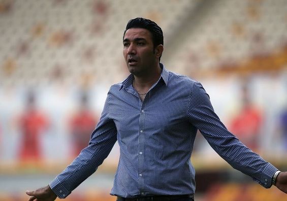 حمایت جلب نکونام از بازیکنان تیم ملی