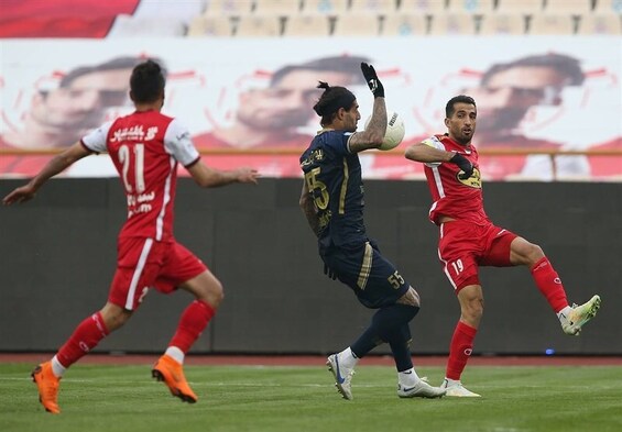 شاه‌محمدی: هر تیمی مقابل پرسپولیس حمله کند، به سرنوشت نساجی دچار می‌شود