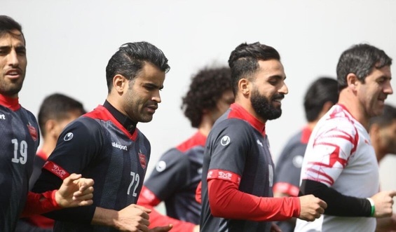 مهاجم پرسپولیس دیگر حق شرکت در تمرینات این تیم را ندارد