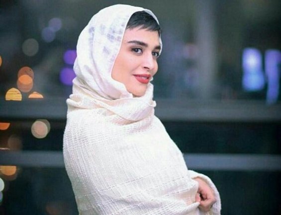 کلاه گیسِ اندیشه فولادوند برای بازی در «عشق روزهای کرونا»+عکس