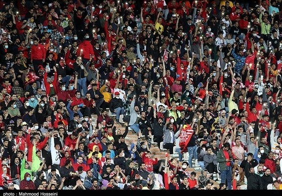 مسابقات فوتبال تا پایان لیگ برتر با حضور تماشاگران برگزار می‌شود