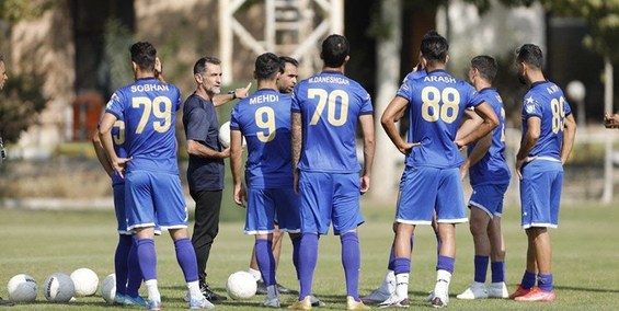 وعده مدیران باشگاه استقلال به مربی ایتالیایی/جلسه آبی پوشان با مدیربرنامه های پین