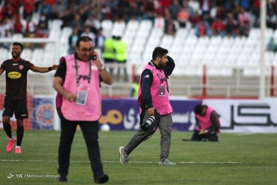 عکاسی با اعمال شاقه در بازی تراکتور - پرسپولیس+عکس