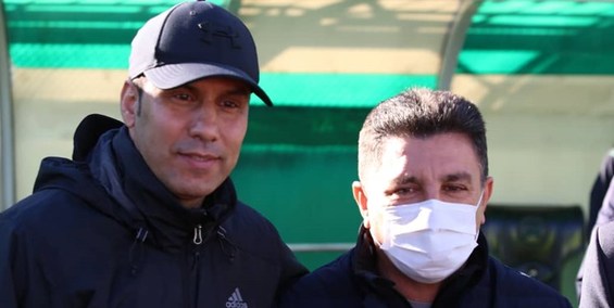 حاشیه بازی گل گهر و ذوب آهن| درگیری لفظی تارتار و قلعه نویی/ سرمربی ذوب آهن اخراج شد